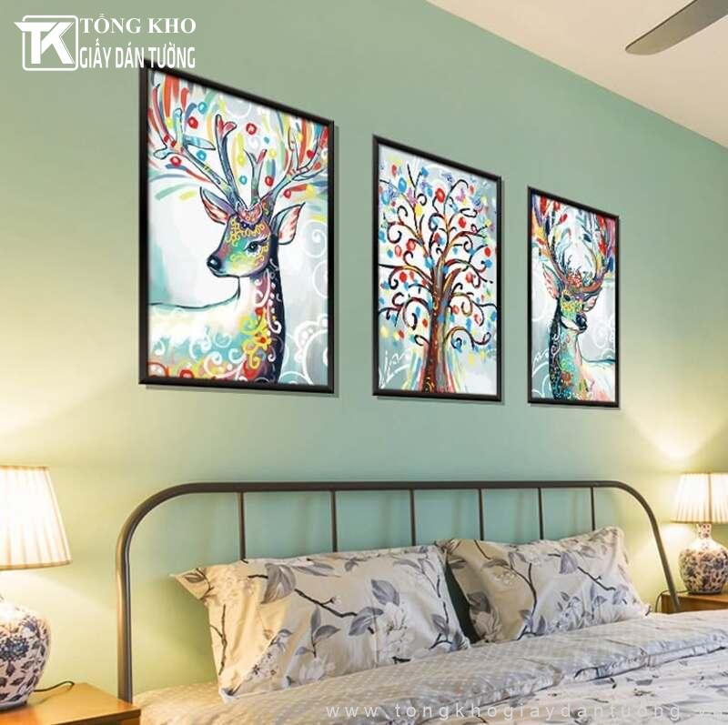 Mẫu decal dán tường phòng ngủ được nhiều khách hàng lựa chọn
