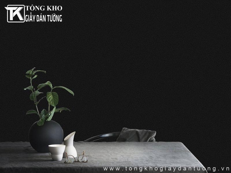 299+ mẫu giấy dán tường màu đen đẹp, sang trọng, huyền bí 3 Sử dụng giấy dán màu đen trơn nhằm làm nổi bật các đồ vật xung quanh