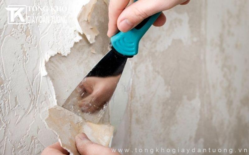 Dự án thi công giấy dán tường Quận 6 cho nhà ở 3 phòng ngủ 5 Giấy được đo, cắt theo chiều cao thực tế của từng mảng tường